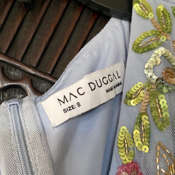 Mac Duggar - size 8 Floral Embellished flutter sleeve dress - Picture 7 of 7